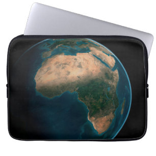 Volle aarde vanuit de ruimte boven het Afrikaanse  Laptop Sleeve