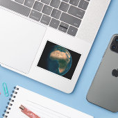 Volle aarde vanuit de ruimte boven het Afrikaanse Sticker (Laptop met iPhone)
