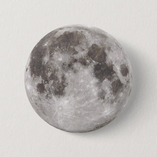 Volle maan aan de hemel in de nacht ronde button 5,7 cm