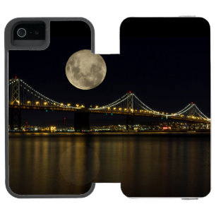 Volle maan boven de Bay Bridge