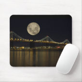 Volle maan boven de Bay Bridge Muismat (Met muis)