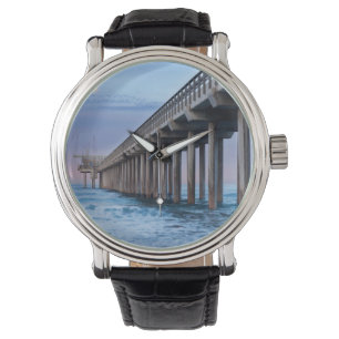 Volle maan boven pier, Californië Horloge