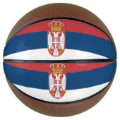 Volledig basketbal met vlag van Servië (Voorkant)
