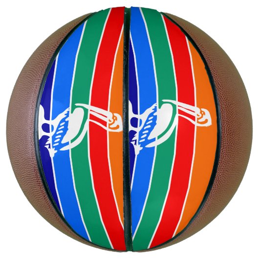 Volledig basketbal met vlag van St. Petersburg (Verticaal)