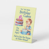 Volledig bewerkbare verjaardagstaarten voor kinder reclamebord met voetstuk (Voorkant)