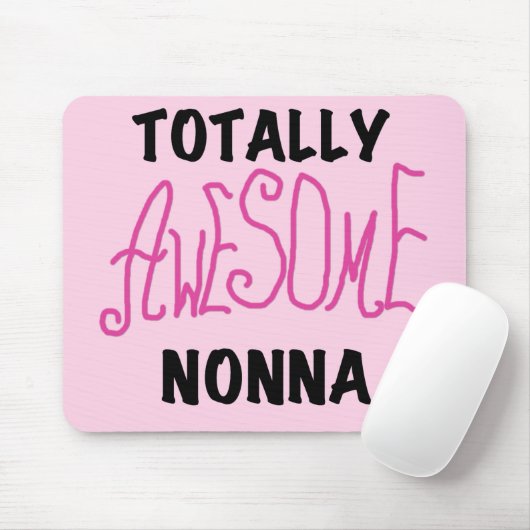 Volledig Geweldige Nonna Pink T-shirts en geschenk Muismat (Met muis)