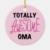 Volledig Geweldige Oma Pink T-shirts en geschenken Keramisch Ornament (Voorkant)