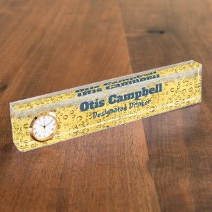 Volledig van een beerdepot naambordje