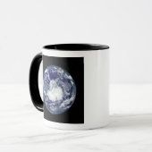 Volledig verlicht afbeelding van de volledige schi mok (Voorkant links)