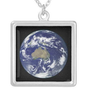 Volledig verlichte aarde gecentreerd op Australië  Zilver Vergulden Ketting
