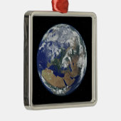 Volledig verlichte aarde in het centrum van Europa Metalen Ornament (Rechts)