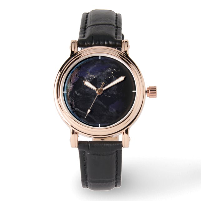 Volledige Aarde die de lichten van de stad van Azi Horloge (Voorkant)