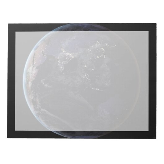 Volledige Aarde die de lichten van de stad van Azi Notitieblok (Voorkant)