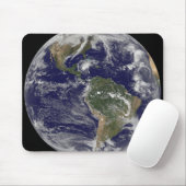 Volledige Aarde met orkaan Paloma Muismat (Met muis)