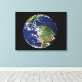 Volledige Aarde met Zuid-Amerika Canvas Afdruk (Insitu (Houten vloer))