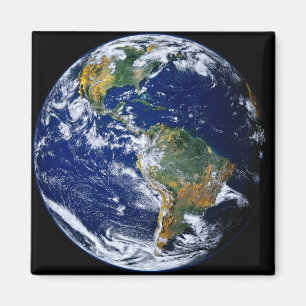 Volledige Aarde toont Amerika's Magneet