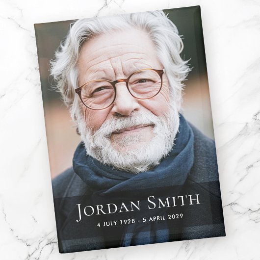 Volledige foto en naam rouwrouwmonument magneet