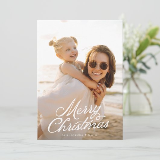 Volledige foto Witte belettering overlay Vrolijk k Feestdagenkaart (Staand voorkant)