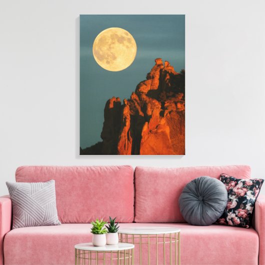 Volledige maan | Basalt Cliffs Smith Rock State Pa Canvas Afdruk (Insitu (Woonkamer))