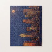 Volledige maan over de skyline van Seattle Legpuzzel (Verticaal)