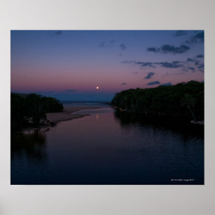 Volledige maan over het Wattamolla-strand in de st Poster