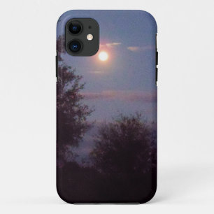 volledige Wolf Moon stijgend iPhone 11 Hoesje
