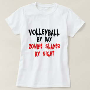 Volleybal Day Zombie Slayer bij nacht T-shirt