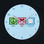 Volleybal Ronde Klok<br><div class="desc">Een vredesteken,  hart en een schattige volleybal op een  blauw volleybalteam klok.</div>