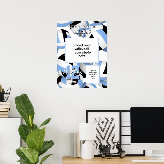 Volleybal Team kleuren met foto's Lt blauw zwart Poster (Thuiskantoor)