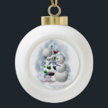 Volleyball Snowman Kerstmis Keramische Bal Ornament<br><div class="desc">Volleyball Snowman is gewoon te schattig en zal geliefd zijn bij alle volleybalfans. Volledig aanpasbaar om u aan te passen met uw foto's en tekst als u wilt.</div>