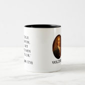 Voltaire Love Truth but Pardon Error Quote Tweekleurige Koffiemok (Center)