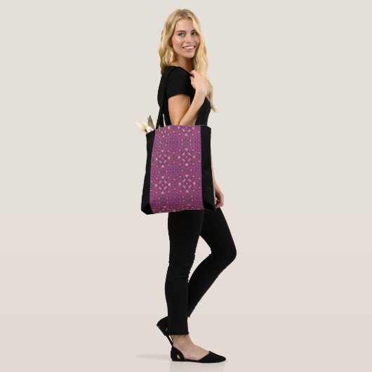 Volume negen's caleidoscoop art elf tote bag (Op model)