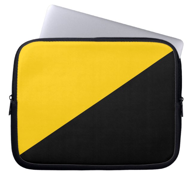 Voluntaryist Electronics Bag Laptop Sleeve (Voorkant)