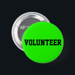 Volunteer Gepersonaliseerd Bright Groen Ronde Button 5,7 Cm<br><div class="desc">Laat je team vrijwilligers in een menigte opstaan. Pas de tekst, de doopvontstijl, de doopvontkleur, en de achtergrondkleur aan om uw gebeurtenis aan te passen. Beschikbaar in vierkante en ronde vormen met 5 ronde formaten om van, tussen 1-1/4 duim tot de kolossale knoop van 6 duim te kiezen! Made in...</div>