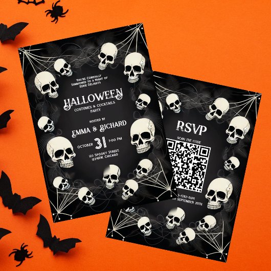 Volwassen schedel spinnenwebben QR code Halloween Kaart