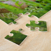 Volwassen tijger die zich voortplant onder heldere legpuzzel (Zijkant)