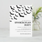 Volwassen zwart wit vleermuis spooktacular hallowe kaart (Staand voorkant)