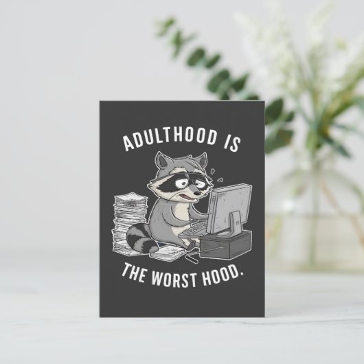 Volwassenheid is de slechtere Hood Funny Raccoon L Aankondigingskaart (Staand voorkant)