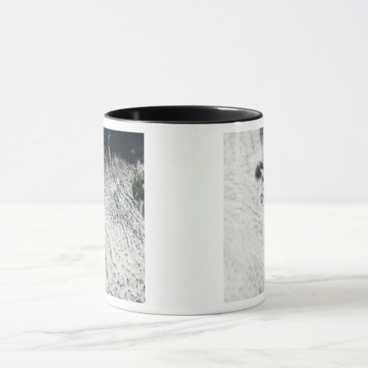 Von Karmann cloud vortices Mok (Midden)