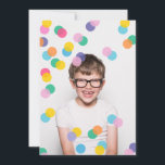 Vonvochtige Confetti Shower Kids Birthday Party Kaart<br><div class="desc">Nodig alle vrienden en familie van uw kind uit op de verjaardagsbassin met deze leuke Confetti-uitnodiging. De uitnodiging kenmerkt een gepersonaliseerd fotogebied waar u een afbeelding van uw kleine kunt opnemen om de uitnodiging één-van-a-soort te maken. De foto is omringd door een kleurrijke confetti douche, die een speelse aanraking aan...</div>