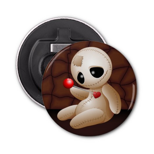 Voodoo Doll Cartoon in Love Button Flesopener (Voorkant)