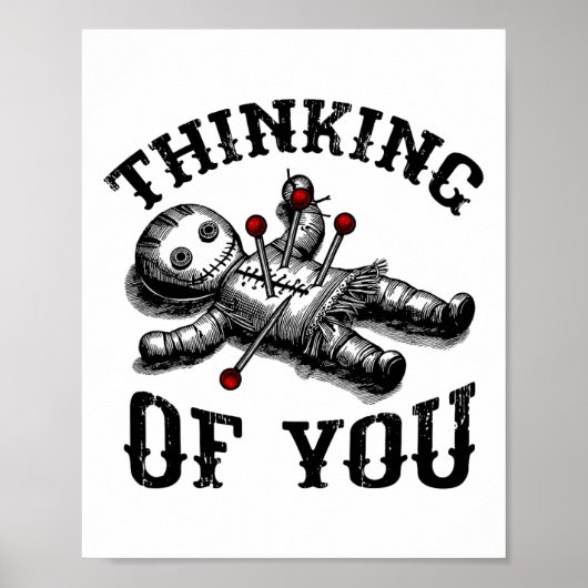 Voodoo Doll Denken aan je Grappige Gothic Hallowee Poster (Voorkant)