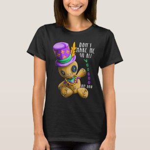 Voodoo Doll Mardi Gras Mask Jester Pet Beads Carni T-shirt