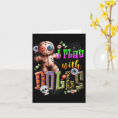 Voodoo Doll Shirt Play With Dolls Funny Soky Eyeba Kaart (Gele Bloem)