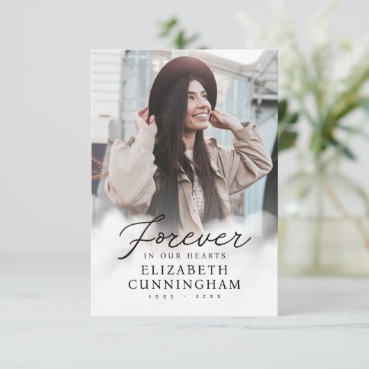 Voor altijd in onze harten Memorial Moderne Foto Bedankkaart (Staand voorkant)