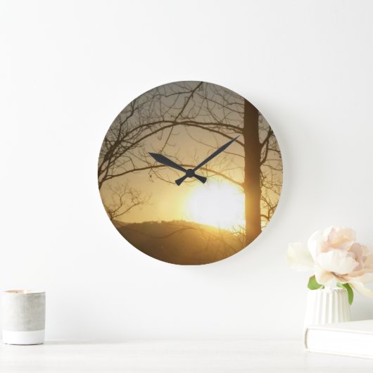 Voor de badkamer grote klok (Huis)