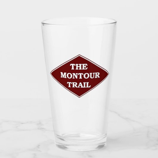 Voor een drink na een ritje op de Montour Trail Glas (Voorkant)