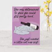 Voor haar grappige Humor Drink Cat Birthday Kaart (Gele Bloem)