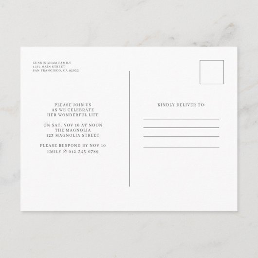 Voor haar viering van het leven Moderne Eenvoudige Uitnodiging Briefkaart (Achterkant)