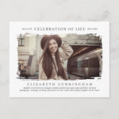 Voor haar viering van het leven Moderne Eenvoudige Uitnodiging Briefkaart (Voorkant)